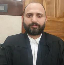 Adv. Achint Gupta